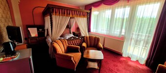 Tornácos Ház.
Terrific 2-bedroom house in Mátraszentimre for a relaxing stay