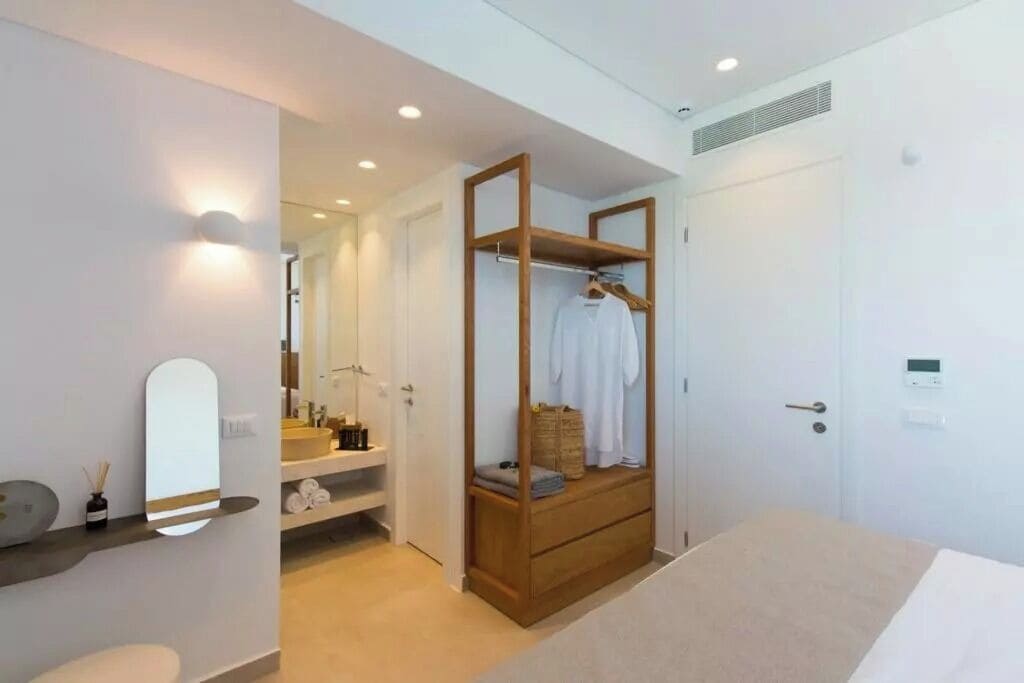 Deluxe Villa, Sea View | In-room safe, soundproofing, iron/ironing board, free WiFi
