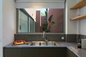 Interior - Plethora Luxury Suites (Malevizi)