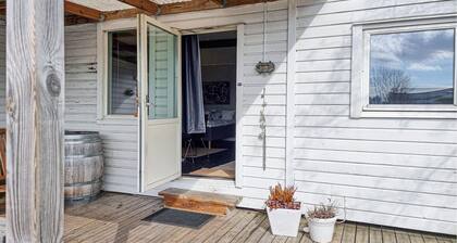 Gorgeous apartment in Göteborg with sauna