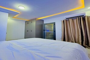 2 bedrooms, iron/ironing board, WiFi, bed sheets - Apartment 2 Bedrooms Cocody, Abidjan, WiFi Security Balcony (Abidjan)