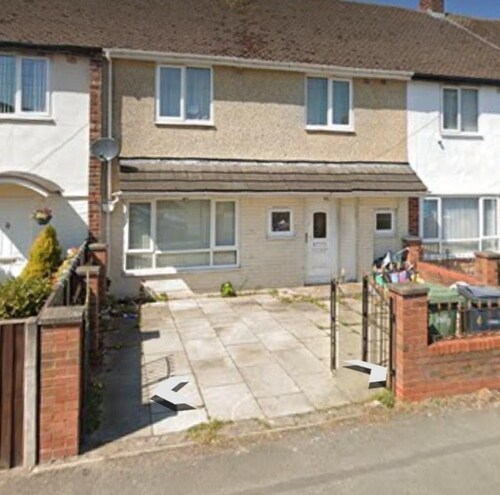 House Sleeps 10 With Garden and Pets Welcome