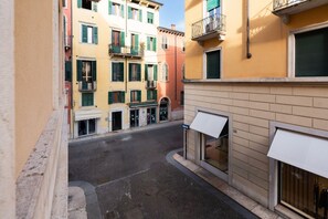 Property grounds - Modern and luxurious residence in the center of Verona (Verona)
