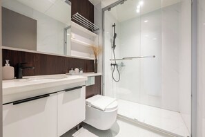Bathroom - Bay Suites Premier Suites Kota Kinabalu (Kota Kinabalu)