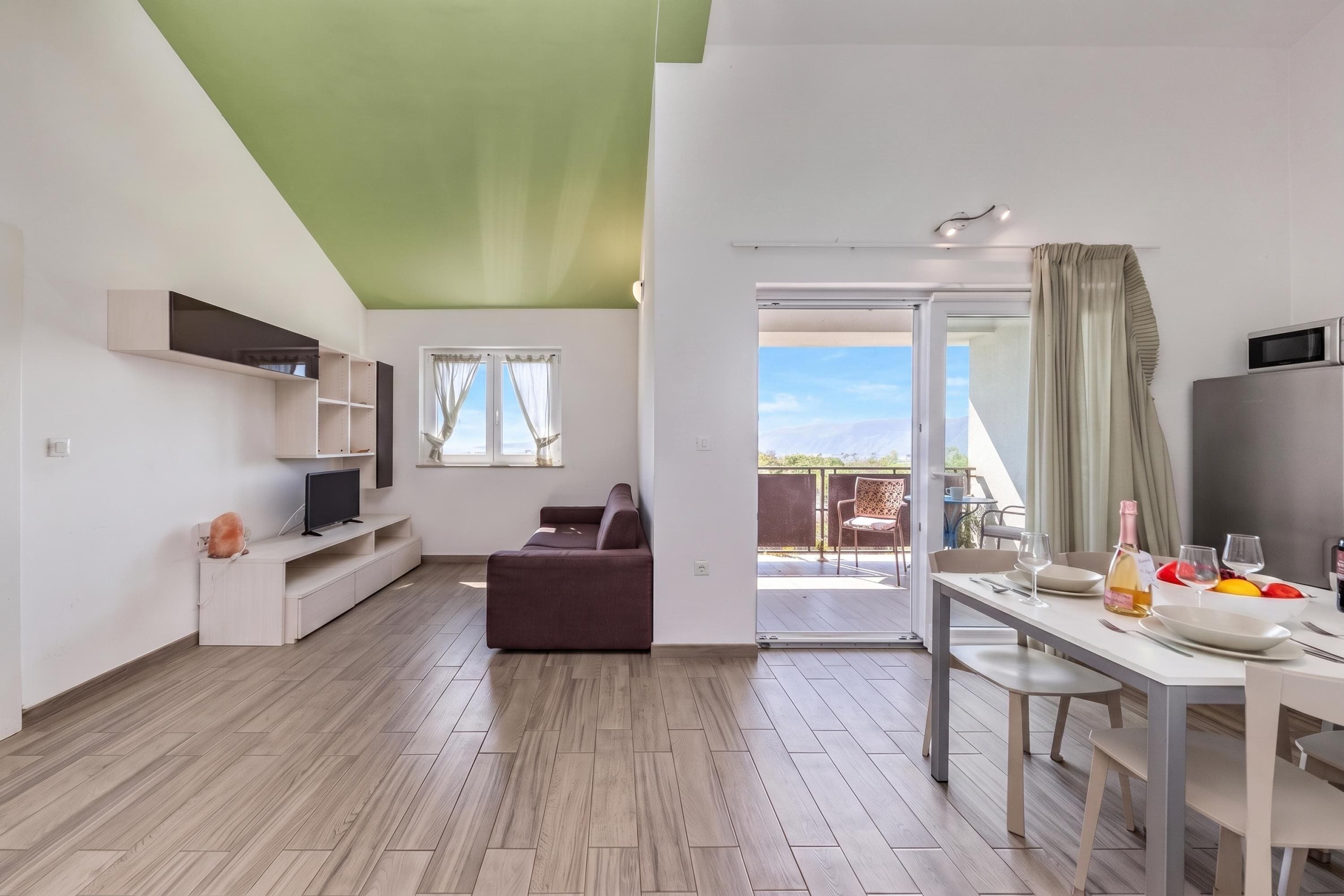 Family Apartment, 1 Bedroom, Balcony (Wabi Sabi Apt3 Pool & Sea View) | Living area