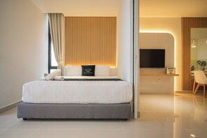 Suite Deluxe, 1 chambre, vue mer | Rideaux occultants, fer et planche à repasser, Wi-Fi gratuit