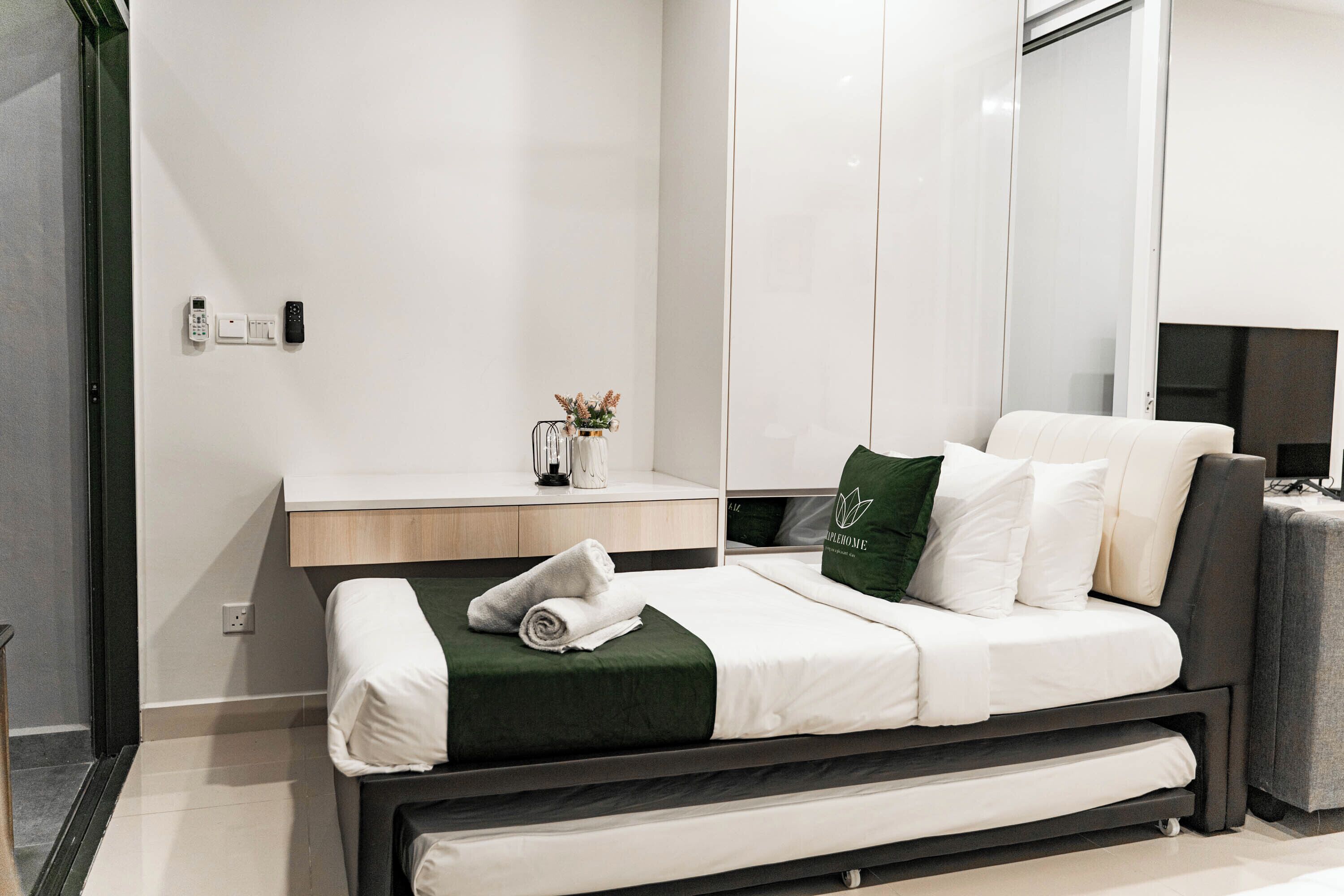 Premier Suite, 1 Bedroom, Sea View | Individually decorated, individually furnished, blackout curtains