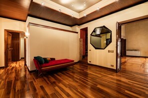 Interior - Luxurious Maffei Palace - Domus Verona (Verona)