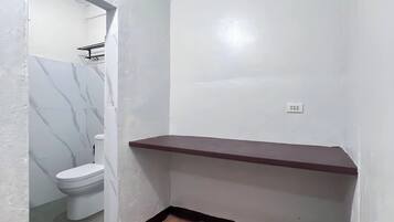 Towels, toilet paper