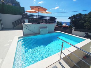 Piscine extérieure