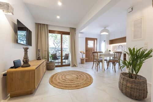 White Embrace | Two Bedroom Apartments