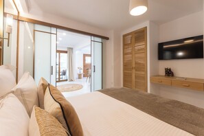 2 dormitorios, tabla de planchar con plancha, wifi y ropa de cama