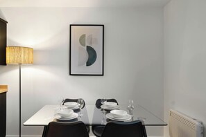 Dining - City Point Aberdeeen by Guestz (Aberdeen)