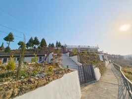 Entrada de la propiedad