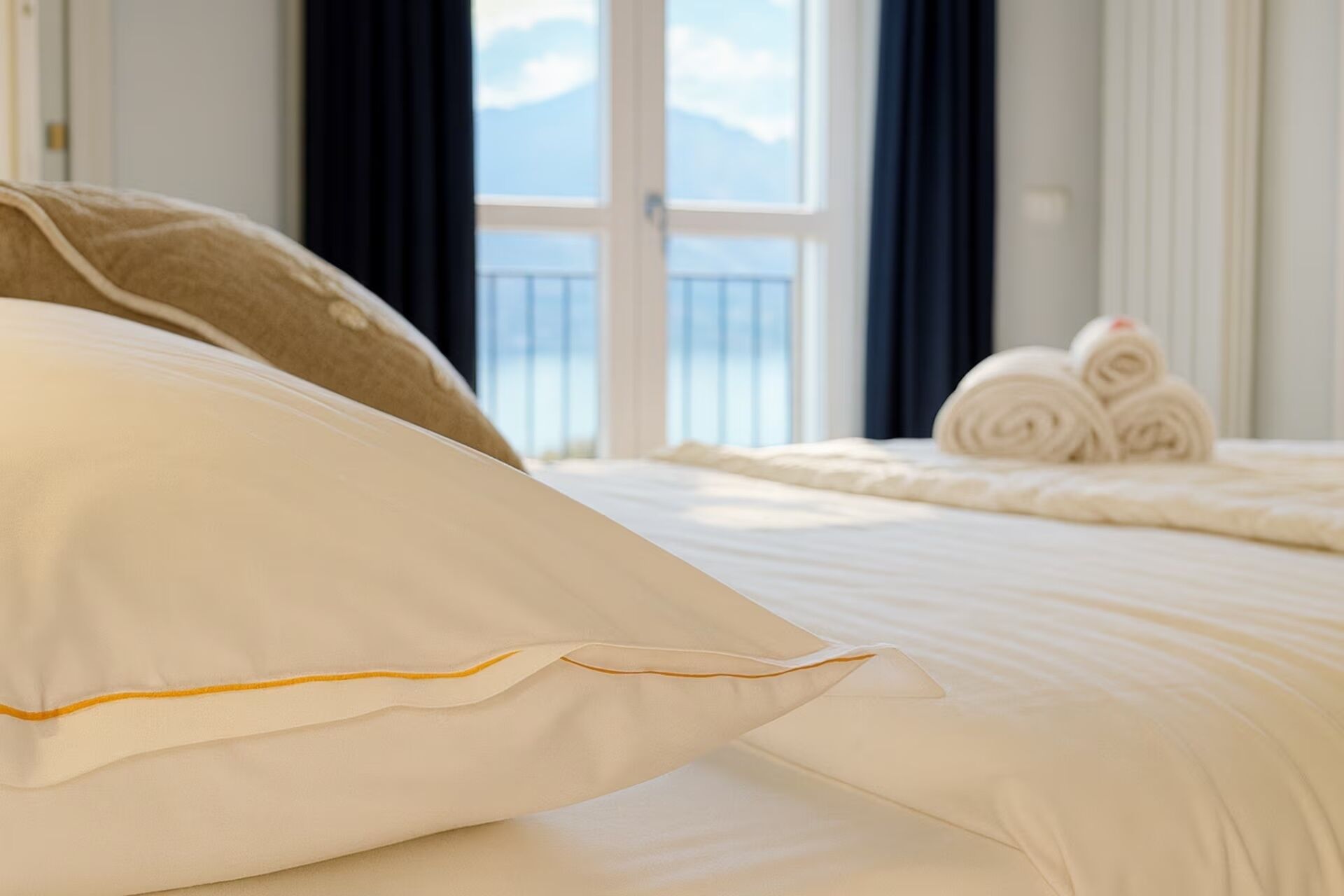 Superior House, Lake View | Premium bedding, down duvets, free minibar items, blackout curtains