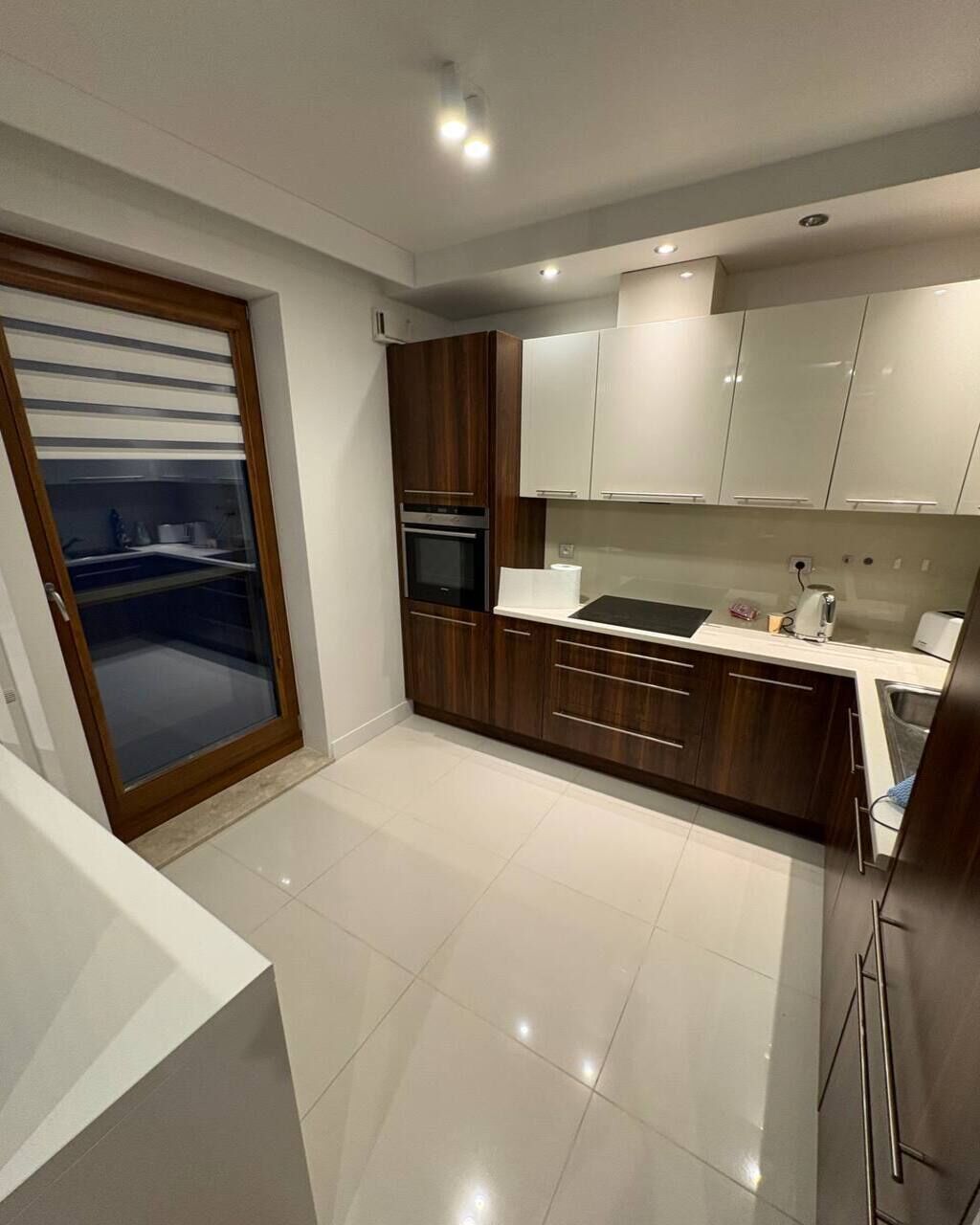 Apartamento conforto, sacada, vista para a cidade | Cozinha privada