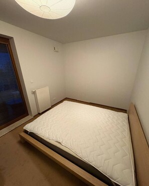 Apartamento conforto, sacada, vista para a cidade