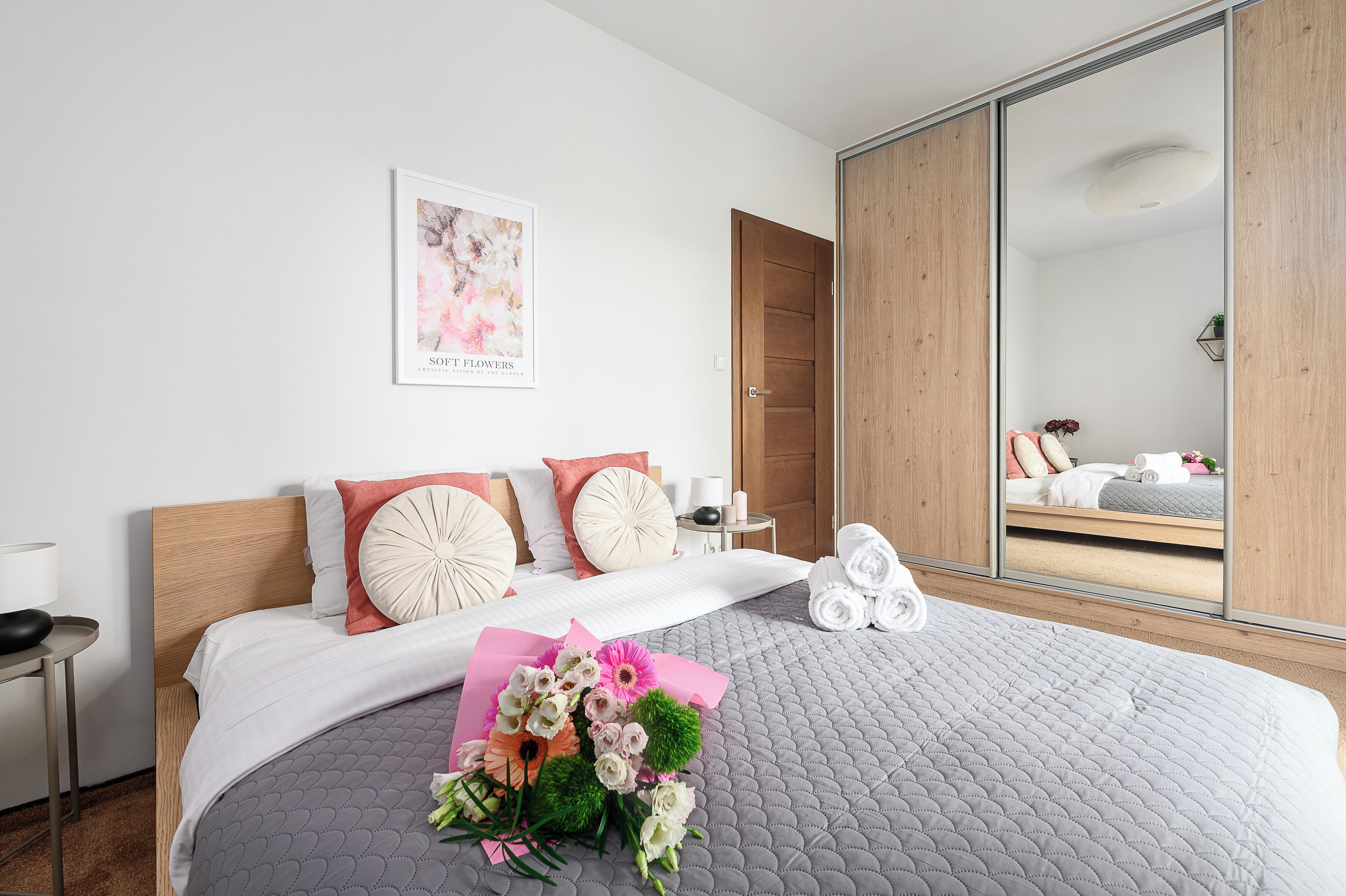 Comfort Apartment, Balcony, City View