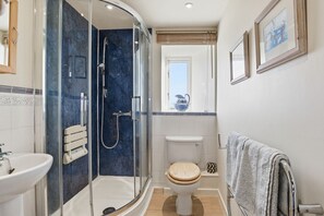 Hair dryer - 5 Courtyard Cottages - North East Escapes (Embleton)
