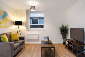 Smart TV - City Point Aberdeen by Guestz (Aberdeen)