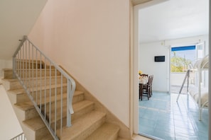 Interior - Apartment 'Residence La Perla - Zaffiro' with Balcony and Air Conditioning (Marina di Mancaversa)