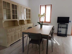 Dining - Enchanting villa in a quiet area (Lignano Sabbiadoro)