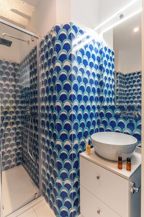 Bathroom - Vrbo Property (Sorrento)