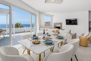 Dining - Villa Deluxe Serena Punta Cana (Punta Cana)