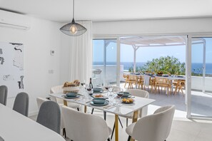 Dining - Villa Deluxe Serena Punta Cana (Punta Cana)