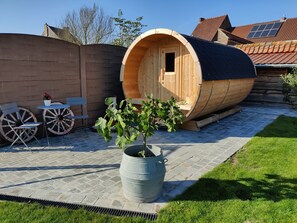 Terrace/patio - Gavershof B&B - Holiday rental close to The Wall and PairaDaiza (Geraardsbergen)