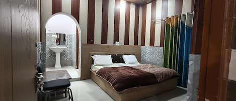 Chambre Deluxe double, balcon, vue sur la montagne
