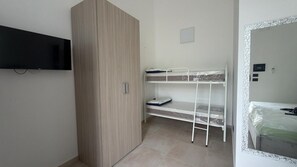 Room - Aura Studio in Torre Lapillo – Wi-Fi, Air Conditioning, and Garden (Boncore)