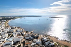 Aerial view - Brezza Studio in Torre Lapillo – Wi-Fi, Air Conditioning & Garden (Boncore)