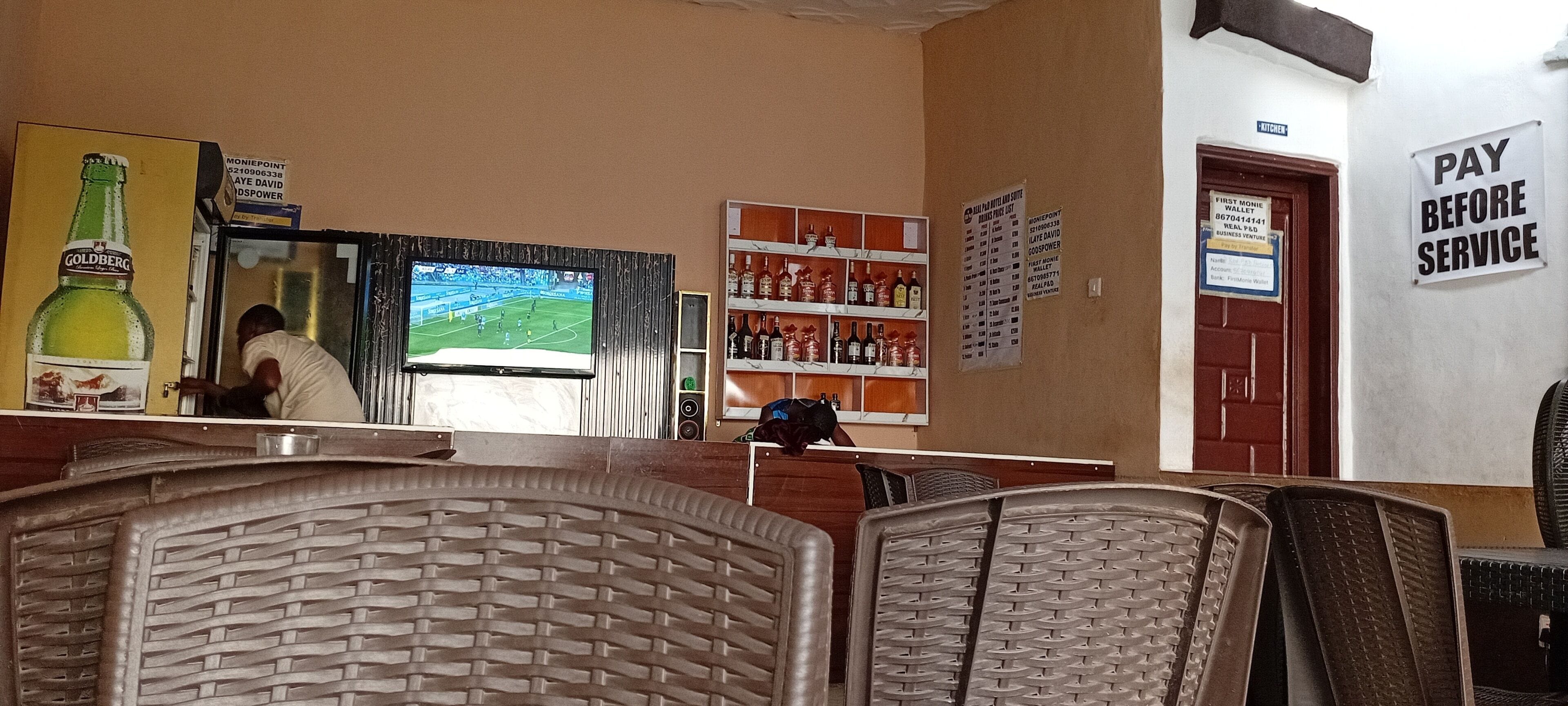 Comfort Apartment, 1 Bedroom, Transfer Shower, Annex Building | Bar (on property)