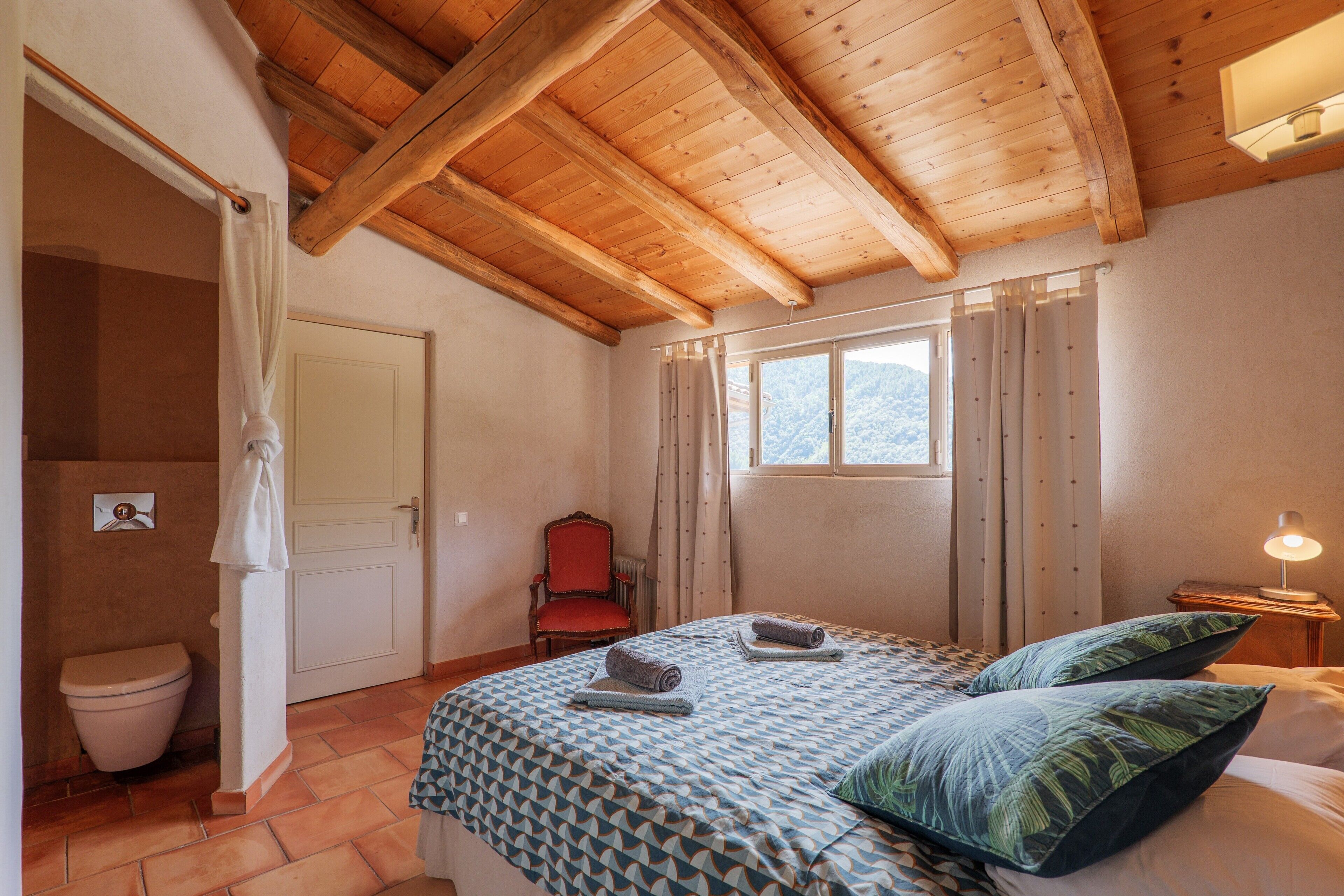 6 Schlafzimmer, Bügeleisen/Bügelbrett, WLAN, Bettwäsche
