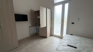 1 bedroom, WiFi - Monolocale Luce in Torre Lapillo – Wi-Fi, Air Conditioning, Garden (Boncore)