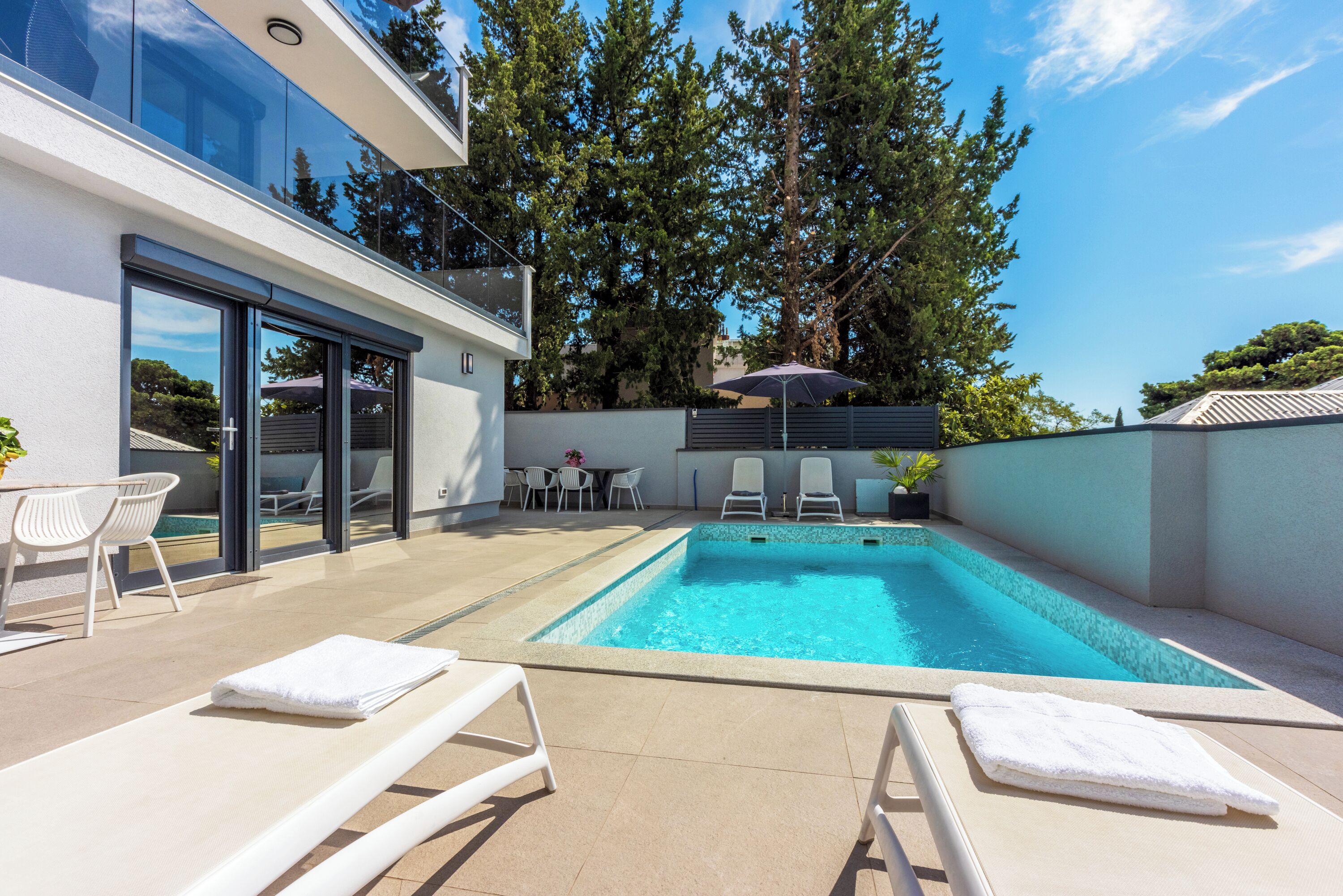 Piscine extérieure