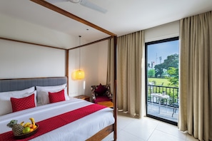 Deluxe Double or Twin Room, Balcony, Garden View | In-room safe, iron/ironing board, free WiFi