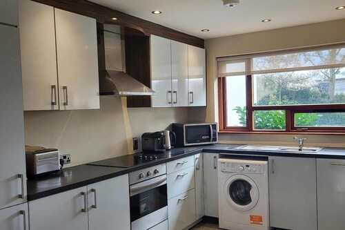 Luxury 2 Bed Lodge, Beside Castlemartyr Resort
