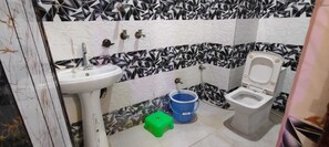 Bathroom - Vikas Valley Entertainment And Resort (Dibiyapur)