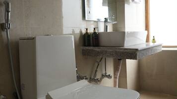 Rom – deluxe, balkong | Bad