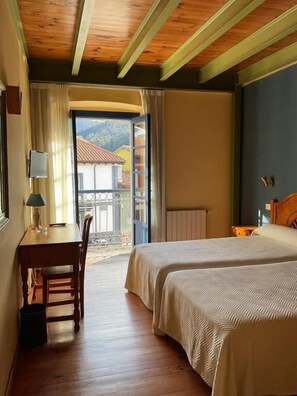 Room - HOTEL CUEVAS DEL MAR (Nueva)