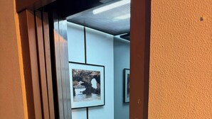 An elevator interior with a control panel displaying a zero and a brand name. - HOTEL CUEVAS DEL MAR (Nueva)