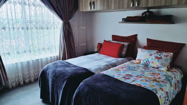 House, 3 Bedrooms | 3 bedrooms - Cozy & Peaceful Home Perfect for Work or Relaxation (Johannesburg)