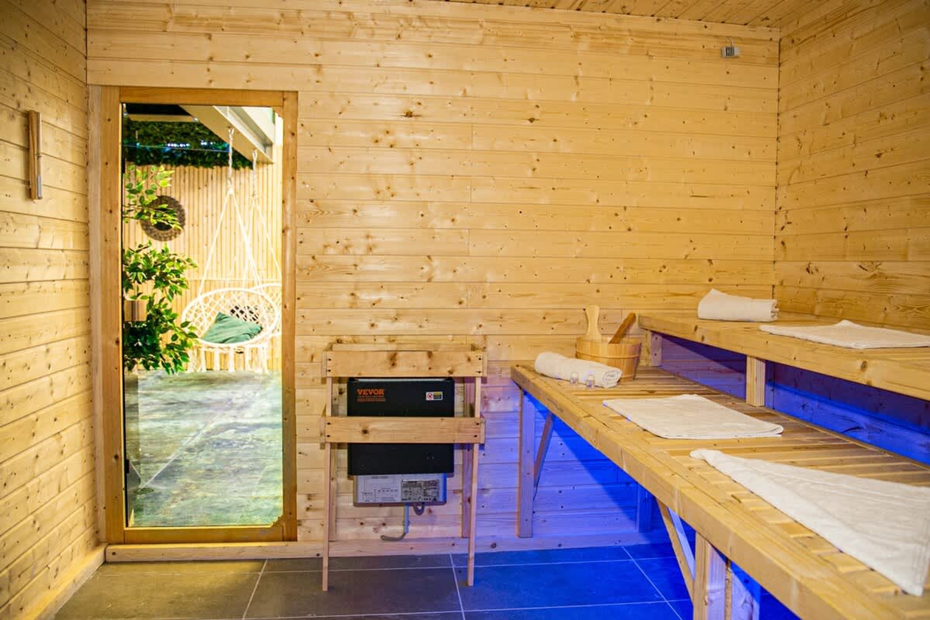 House | 7 bedrooms, Internet
