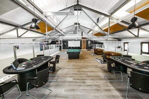 Hus
