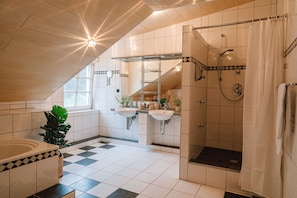 House | 5 bedrooms, Internet - Zur Alten Oelmuehle Wellness Entertainment (Blankenheim)