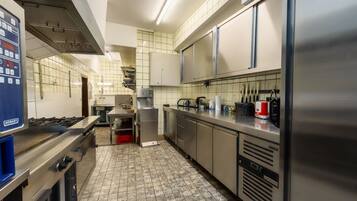 Ferienhaus | 12 Schlafzimmer, Internetzugang