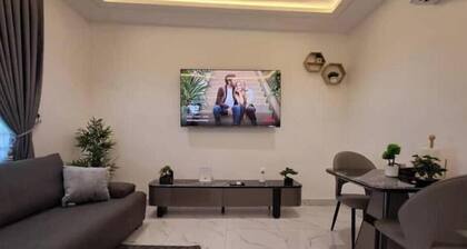 Luxe Haven by Cosdarl Homes – Elegant Retreat with Modern Comforts