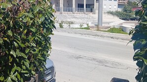المنطقة المحيطة بالمنشأة